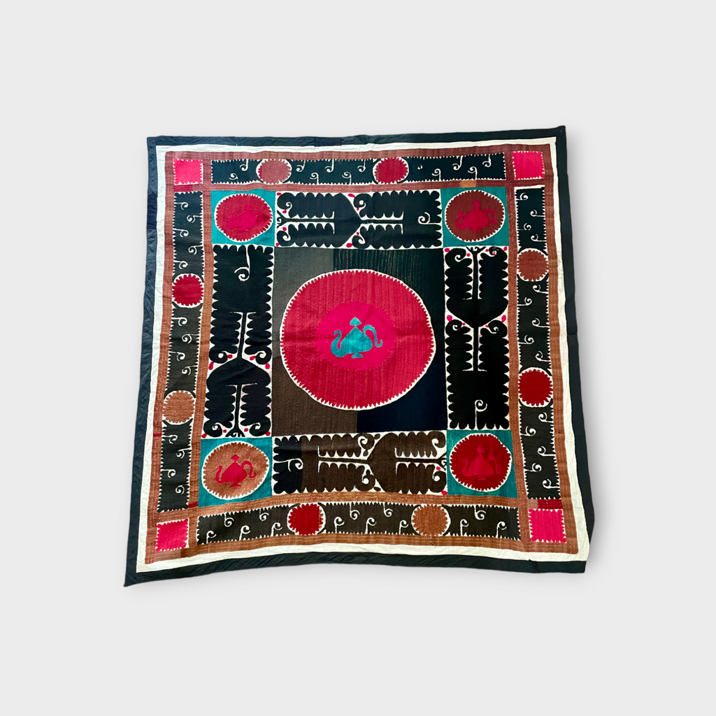 Antique Suzani wallhanging from Uzbekistan – Collector's Item