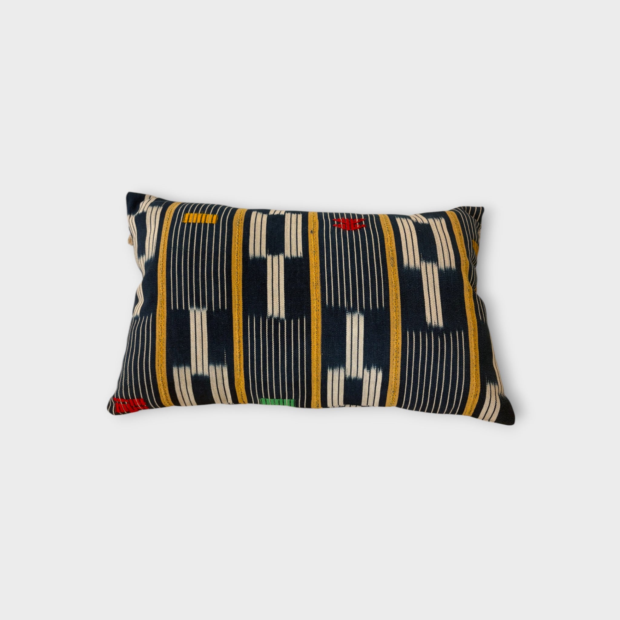 Authentic Baoulé pillow, West Afrika