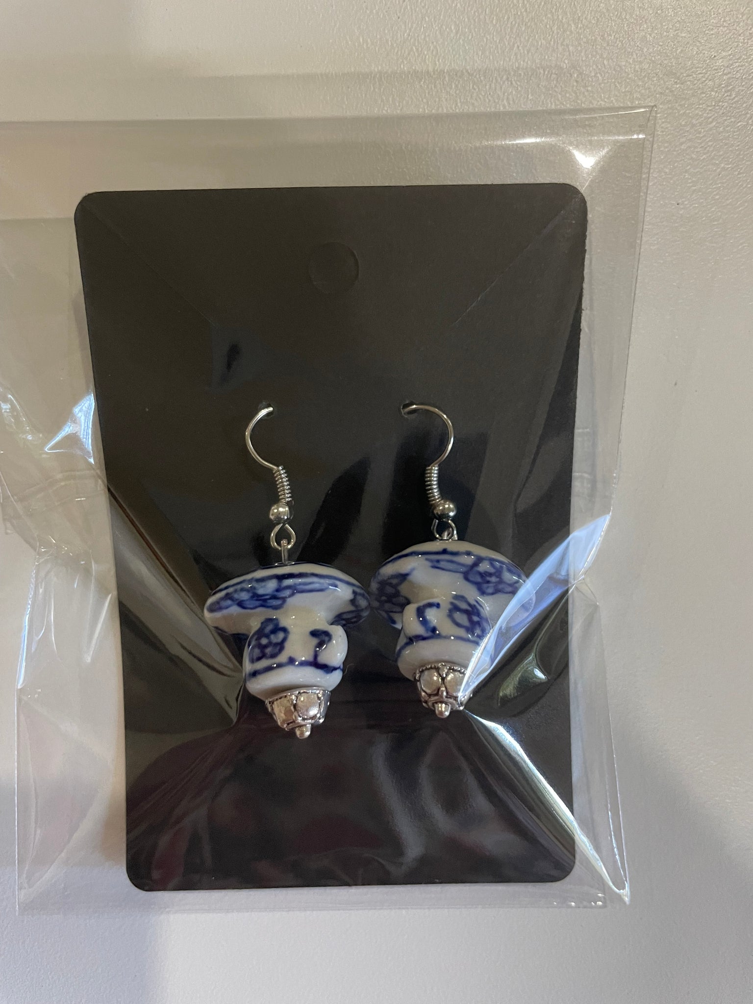 Dutch Heritage Delft blue ceramic earrings